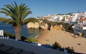 Urban Beach - Casa Amarela